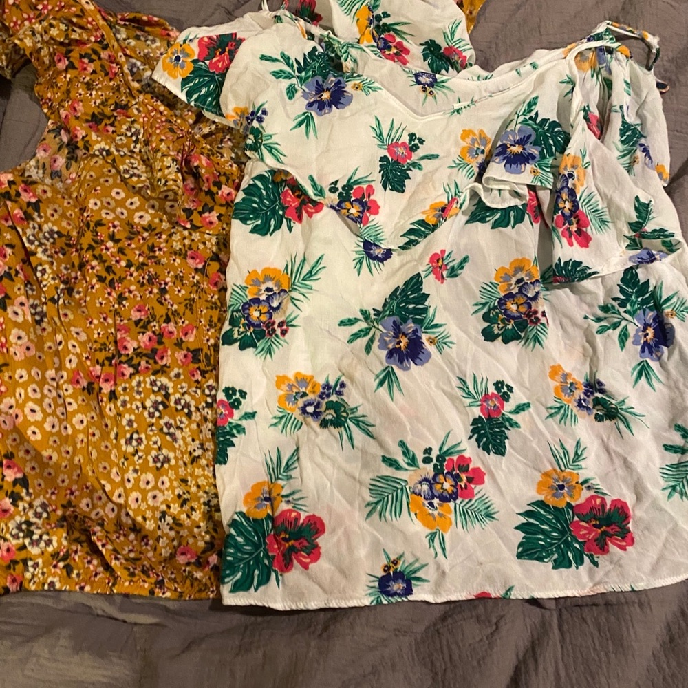 2 tank tops